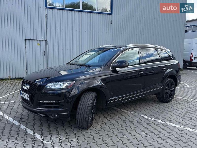 Внедорожник / Кроссовер Audi Q7 2015 в Хмельницком