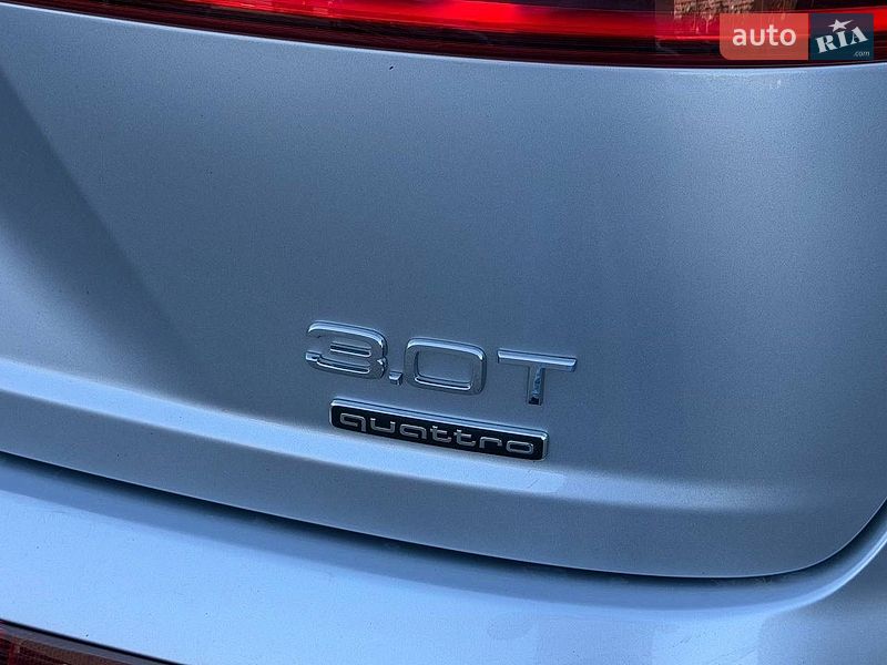 Внедорожник / Кроссовер Audi Q7 2016 в Киеве