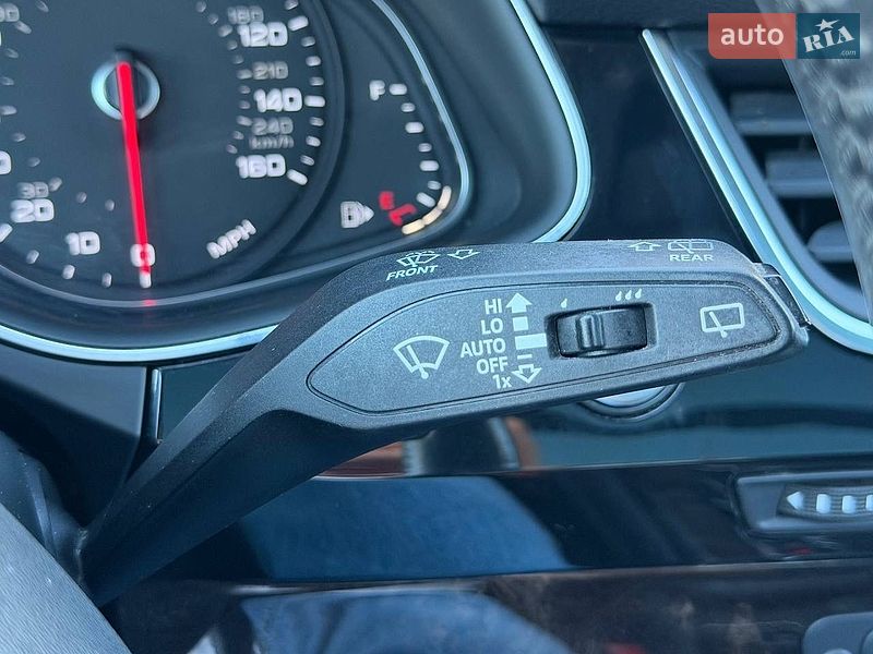 Внедорожник / Кроссовер Audi Q7 2016 в Киеве