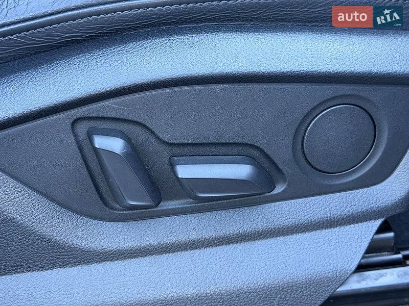 Внедорожник / Кроссовер Audi Q7 2016 в Киеве