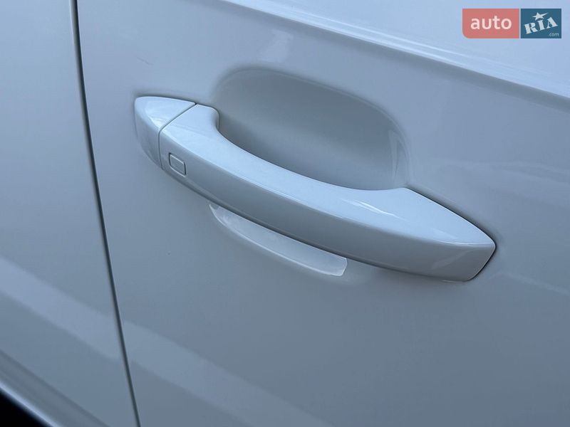 Позашляховик / Кросовер Audi Q7 2017 в Рівному