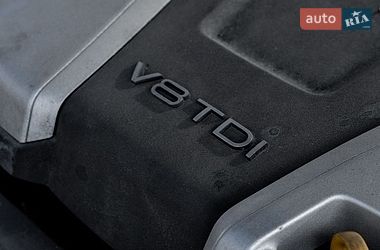 Позашляховик / Кросовер Audi Q7 2015 в Ужгороді