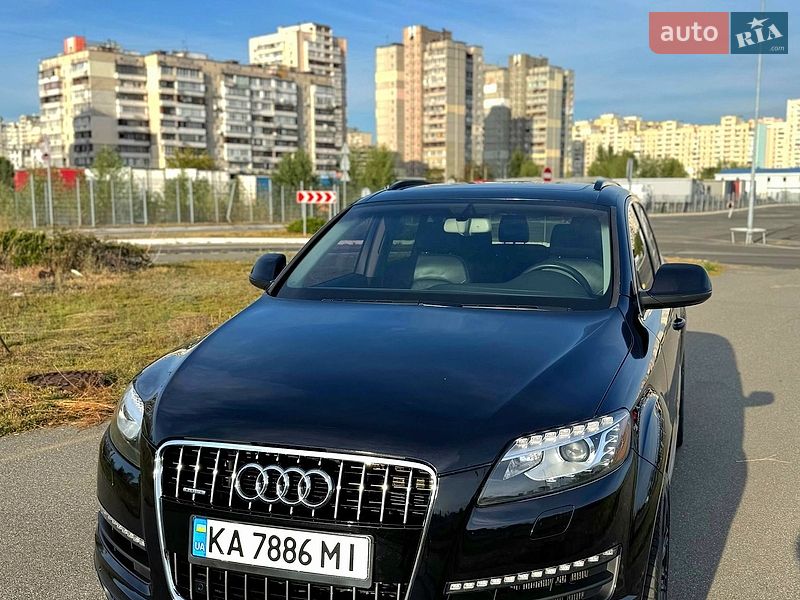 Позашляховик / Кросовер Audi Q7 2014 в Києві