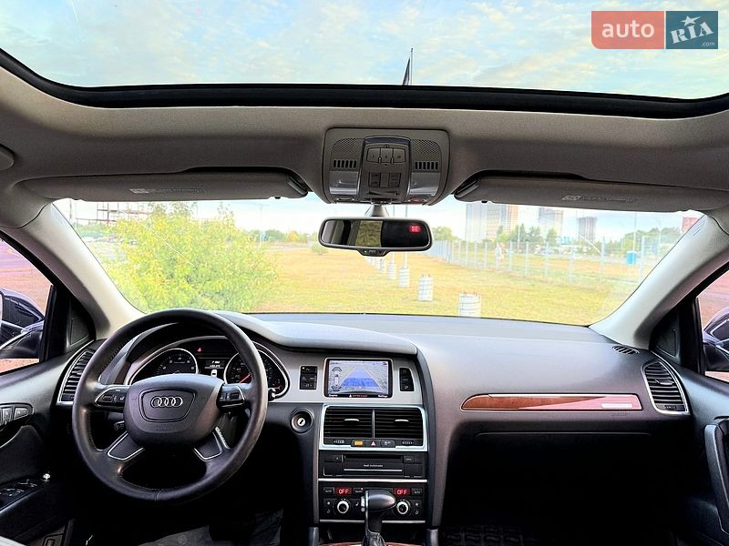 Позашляховик / Кросовер Audi Q7 2014 в Києві