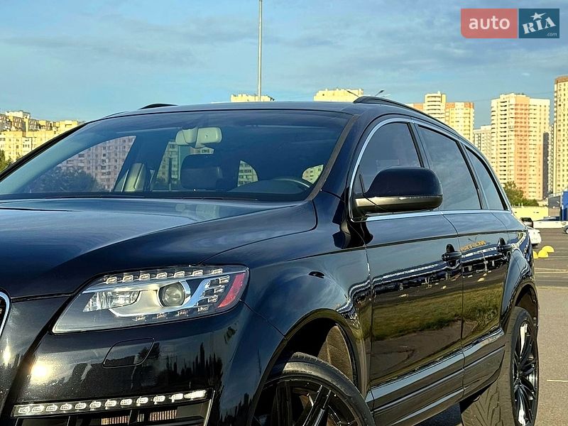 Позашляховик / Кросовер Audi Q7 2014 в Києві