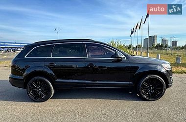 Позашляховик / Кросовер Audi Q7 2014 в Києві