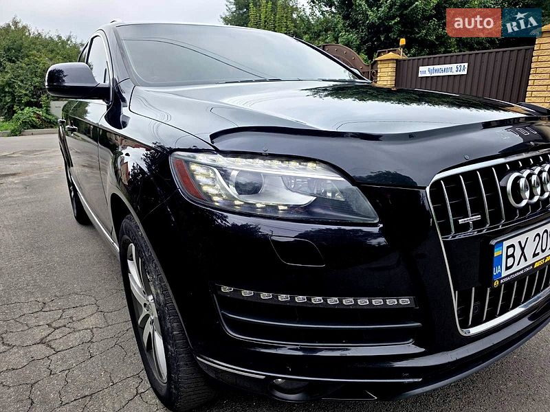 Позашляховик / Кросовер Audi Q7 2012 в Хмельницькому