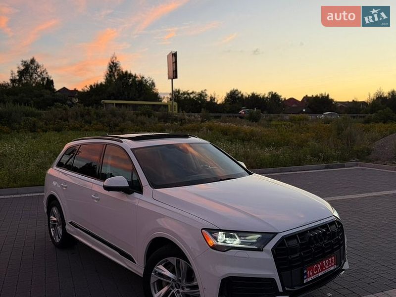 Позашляховик / Кросовер Audi Q7 2022 в Львові