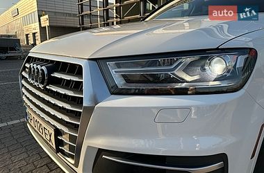 Внедорожник / Кроссовер Audi Q7 2017 в Запорожье