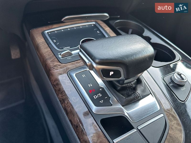 Внедорожник / Кроссовер Audi Q7 2017 в Запорожье
