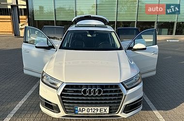 Внедорожник / Кроссовер Audi Q7 2017 в Запорожье