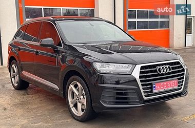 Позашляховик / Кросовер Audi Q7 2018 в Львові
