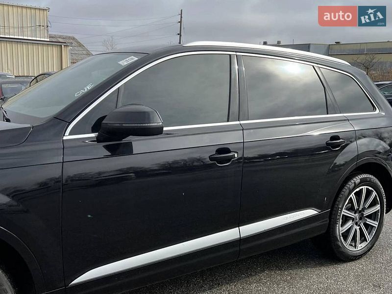 Внедорожник / Кроссовер Audi Q7 2016 в Ивано-Франковске