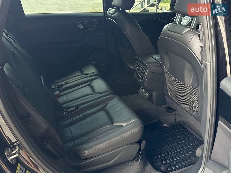 Внедорожник / Кроссовер Audi Q7 2016 в Ивано-Франковске