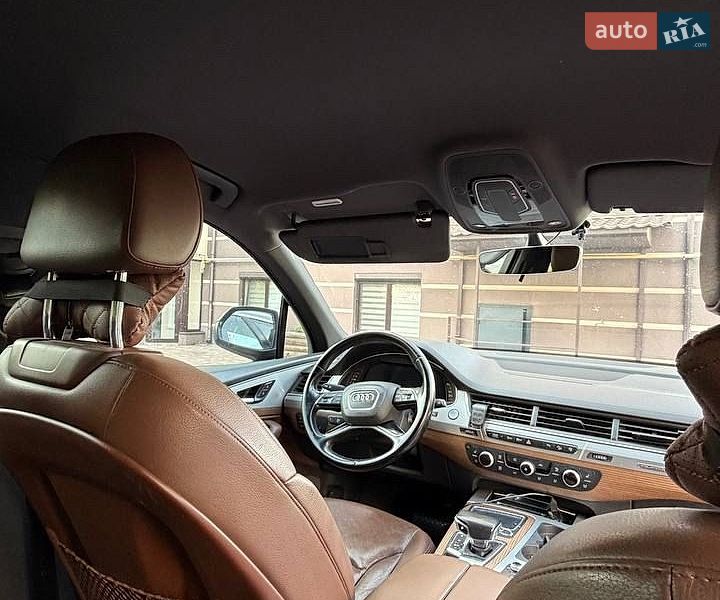 Позашляховик / Кросовер Audi Q7 2017 в Києві