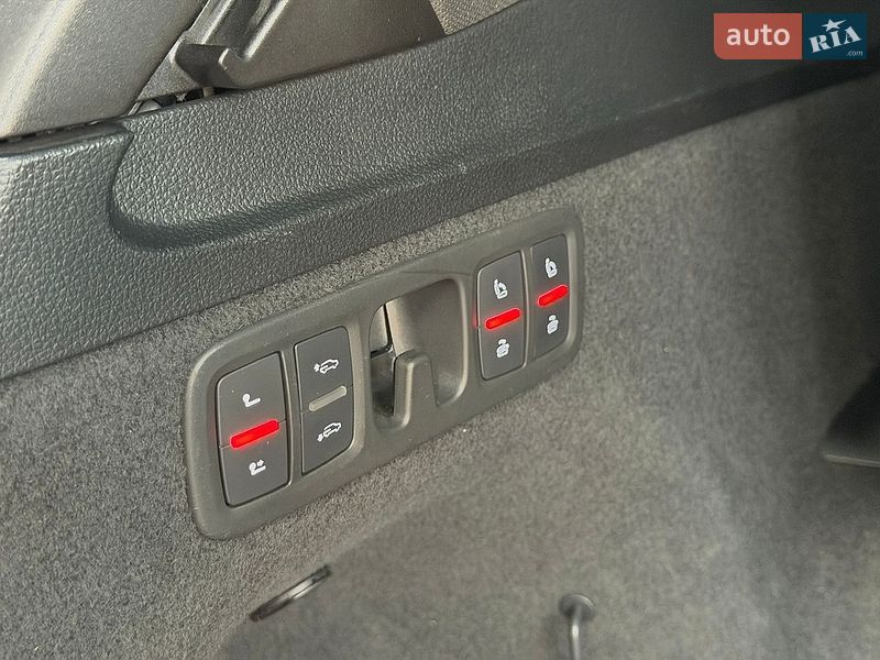 Внедорожник / Кроссовер Audi Q7 2020 в Мукачево