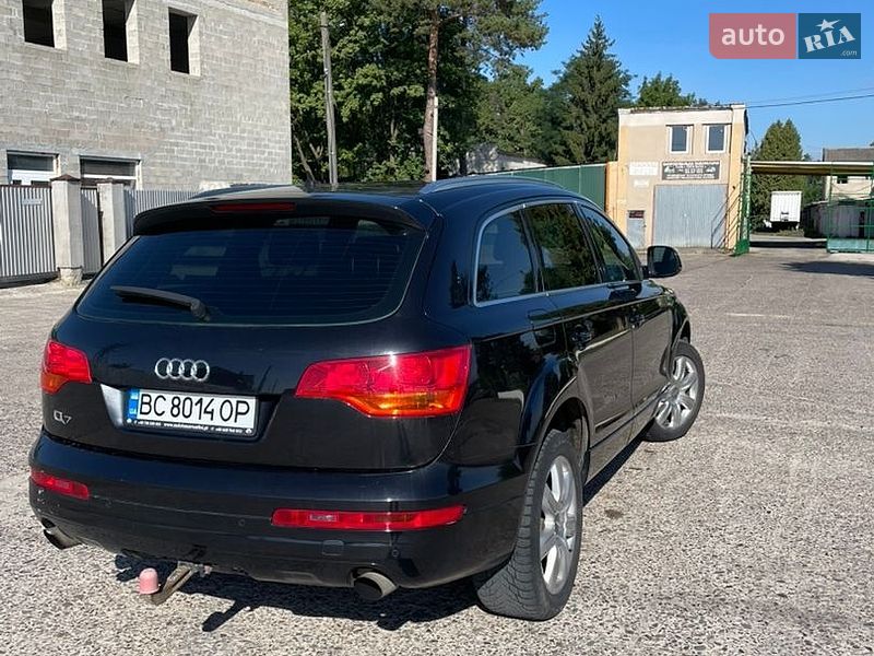 Позашляховик / Кросовер Audi Q7 2006 в Новояворівську