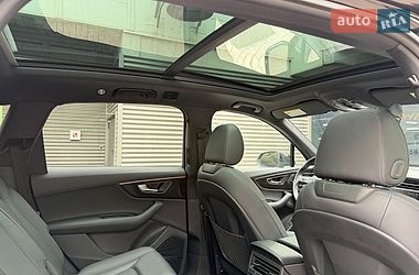 Позашляховик / Кросовер Audi Q7 2025 в Києві