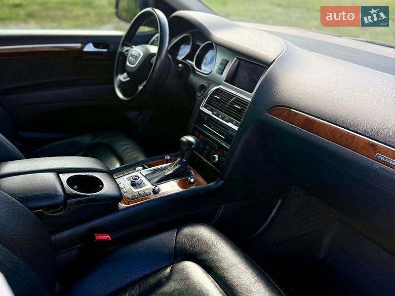 Позашляховик / Кросовер Audi Q7 2015 в Львові фото 25 Позашляховик / Кросовер Audi Q7 2015 в Львові