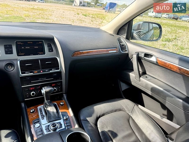Позашляховик / Кросовер Audi Q7 2015 в Львові фото 45 Позашляховик / Кросовер Audi Q7 2015 в Львові