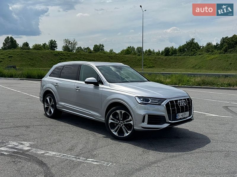 Внедорожник / Кроссовер Audi Q7 2021 в Полтаве