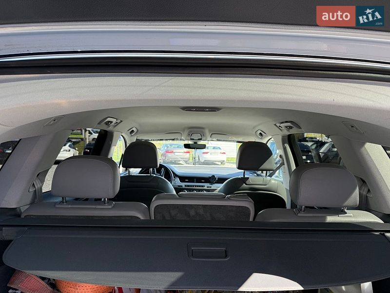 Позашляховик / Кросовер Audi Q7 2016 в Львові