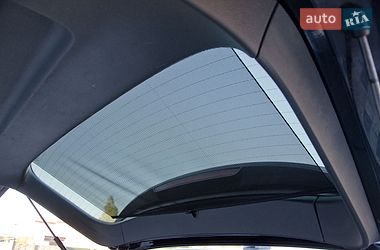 Позашляховик / Кросовер Audi Q7 2016 в Сарнах