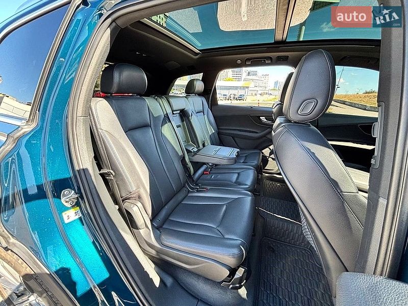 Внедорожник / Кроссовер Audi Q7 2018 в Киеве фото 12 Внедорожник / Кроссовер Audi Q7 2018 в Киеве