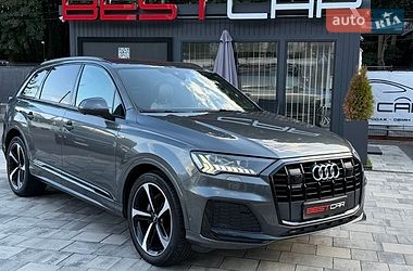 Позашляховик / Кросовер Audi Q7 2020 в Вінниці