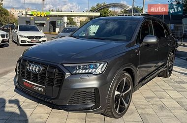 Позашляховик / Кросовер Audi Q7 2020 в Вінниці