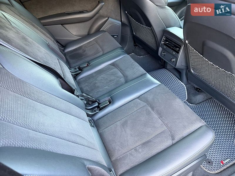 Позашляховик / Кросовер Audi Q7 2020 в Вінниці