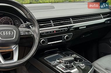 Внедорожник / Кроссовер Audi Q7 2017 в Самборе фото 49 Внедорожник / Кроссовер Audi Q7 2017 в Самборе