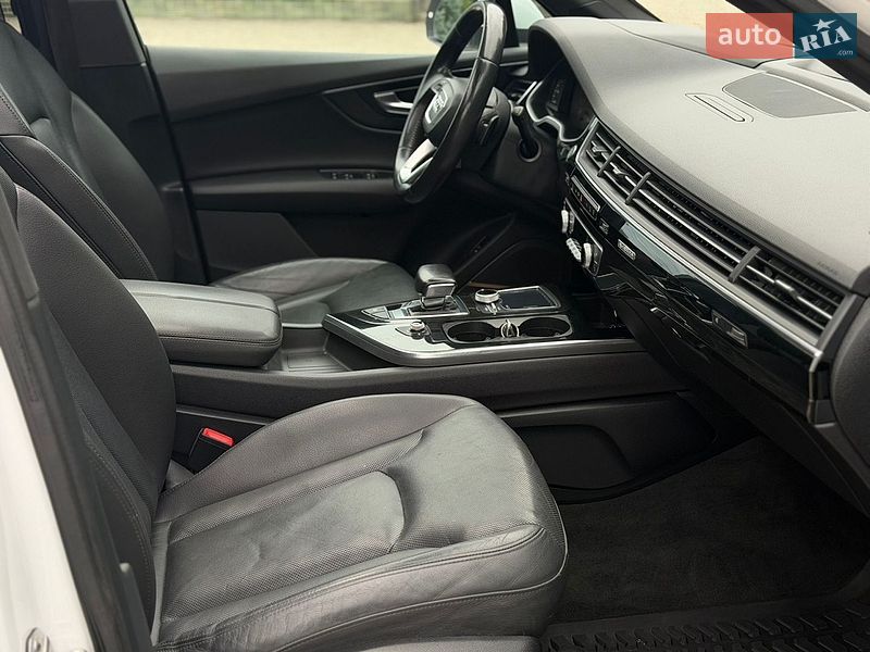Внедорожник / Кроссовер Audi Q7 2017 в Самборе фото 52 Внедорожник / Кроссовер Audi Q7 2017 в Самборе