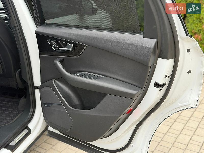 Внедорожник / Кроссовер Audi Q7 2017 в Самборе фото 56 Внедорожник / Кроссовер Audi Q7 2017 в Самборе
