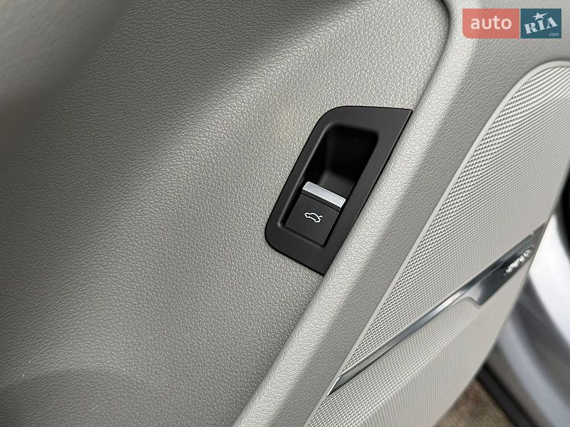 Позашляховик / Кросовер Audi Q7 2018 в Києві