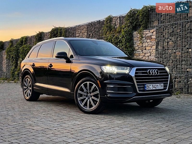Внедорожник / Кроссовер Audi Q7 2016 в Луцке