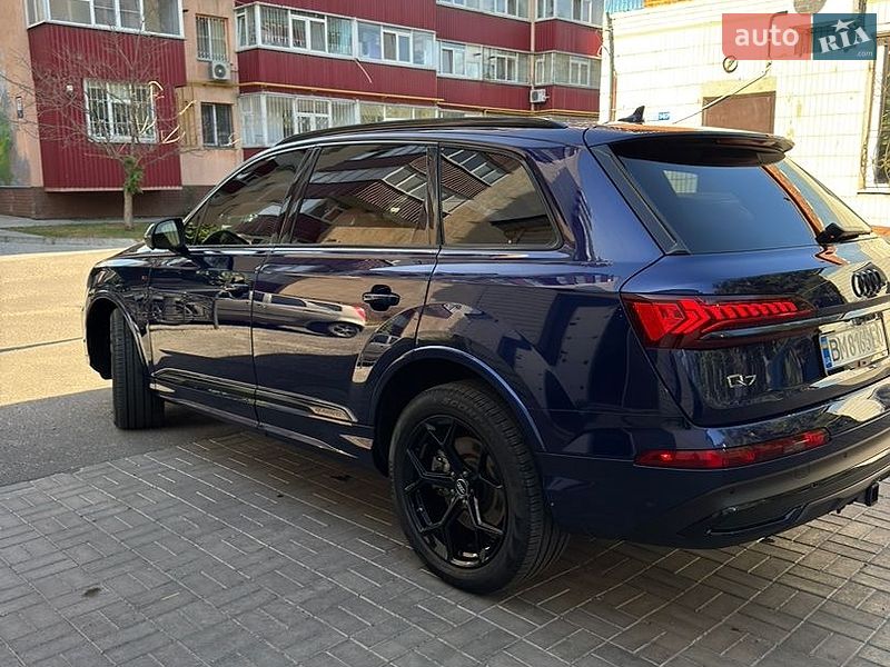 Позашляховик / Кросовер Audi Q7 2022 в Сумах фото 8 Позашляховик / Кросовер Audi Q7 2022 в Сумах