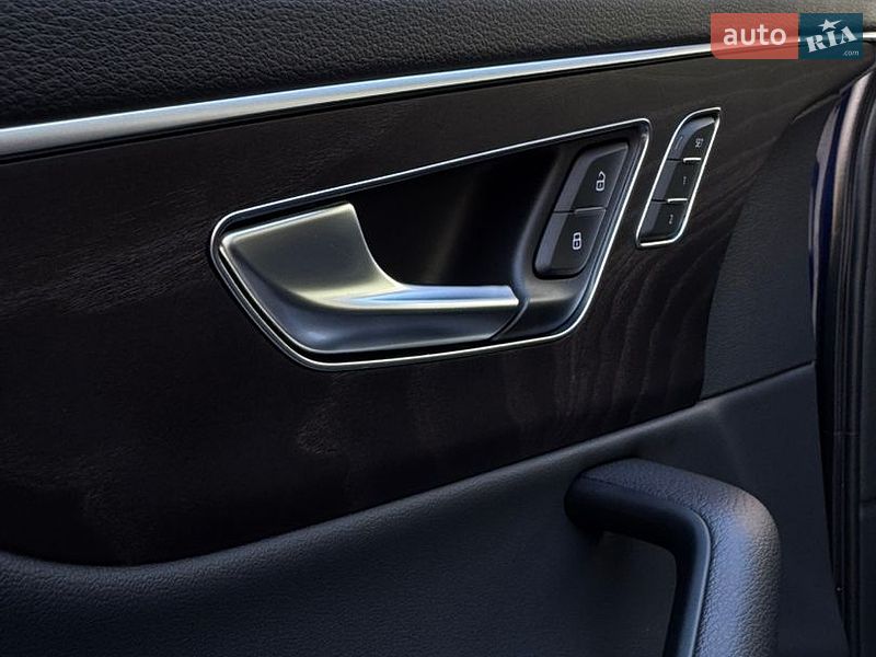 Позашляховик / Кросовер Audi Q7 2022 в Сумах фото 22 Позашляховик / Кросовер Audi Q7 2022 в Сумах