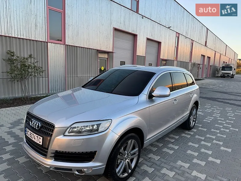 Audi Q7
