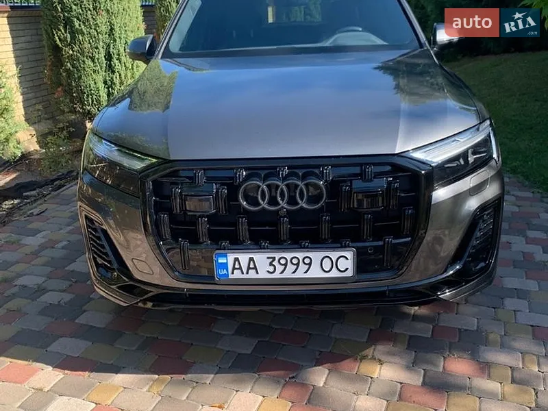 Audi Q7 2024
