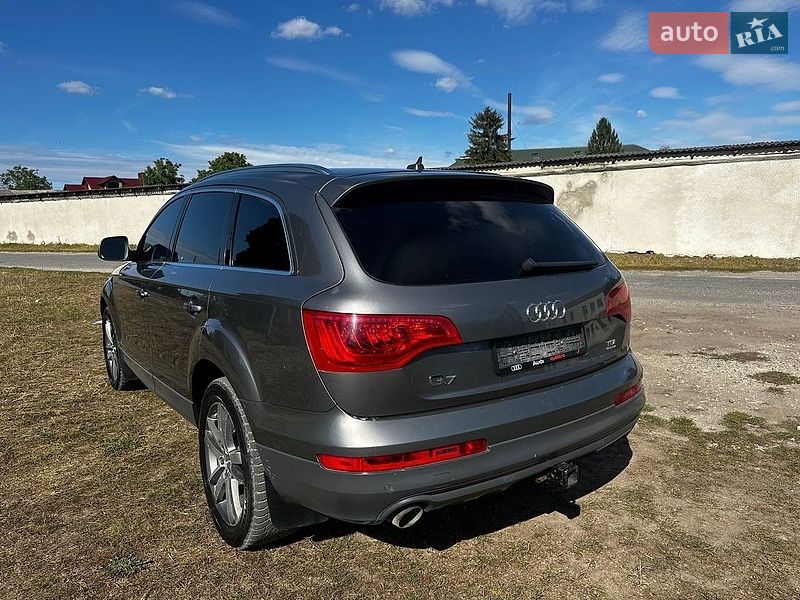 Внедорожник / Кроссовер Audi Q7 2011 в Збараже