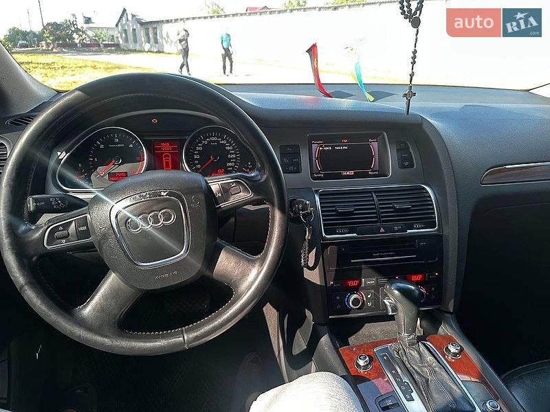 Внедорожник / Кроссовер Audi Q7 2011 в Збараже