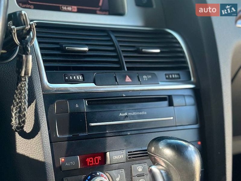 Внедорожник / Кроссовер Audi Q7 2011 в Збараже