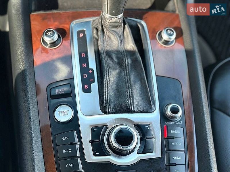 Внедорожник / Кроссовер Audi Q7 2011 в Збараже