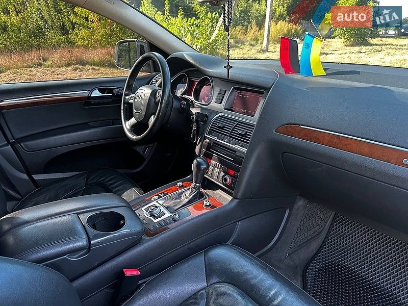 Внедорожник / Кроссовер Audi Q7 2011 в Збараже