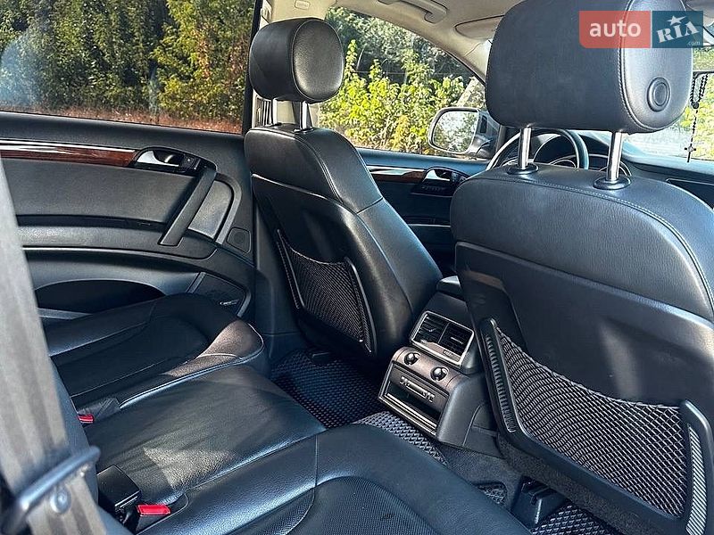 Внедорожник / Кроссовер Audi Q7 2011 в Збараже