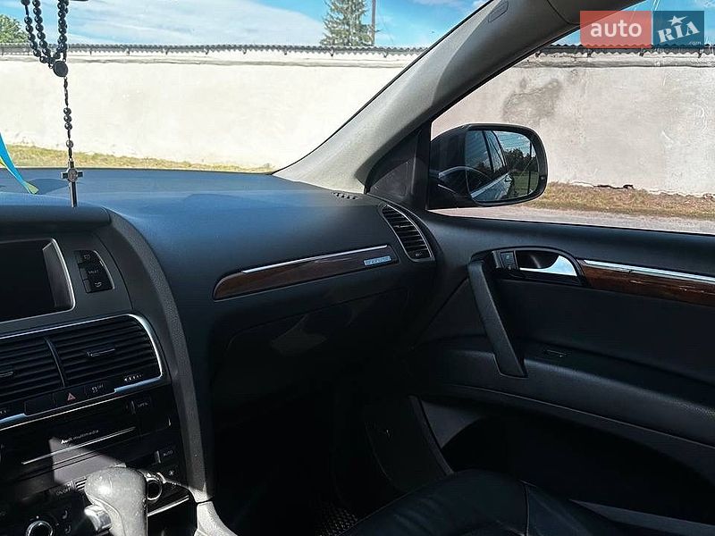 Внедорожник / Кроссовер Audi Q7 2011 в Збараже