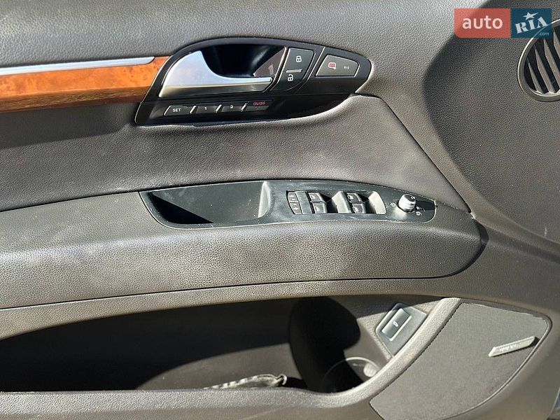 Внедорожник / Кроссовер Audi Q7 2011 в Збараже