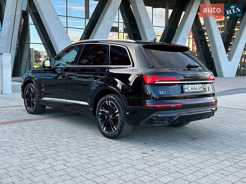 Внедорожник / Кроссовер Audi Q7 2020 в Львове