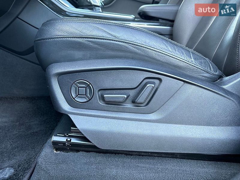 Внедорожник / Кроссовер Audi Q7 2020 в Львове